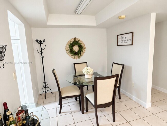 Photo - 10425 SW 112th Ave Unit 220