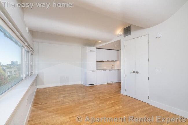 Photo - 334 Harvard St Unit #B7