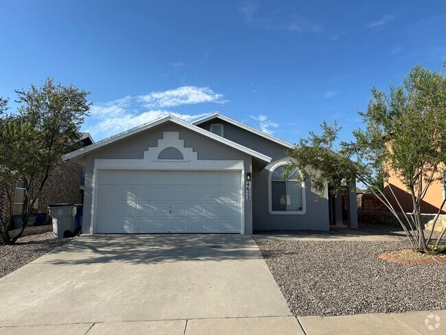 Building Photo - 4652 Loma Linda Cir Rental