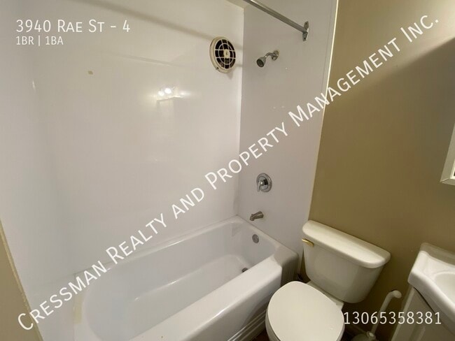 Photo - 1 Bed, 1 Bath APARTMENT located in South Regina. Unit 4