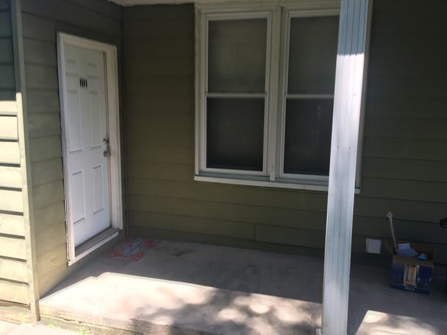 Building Photo - 414 S Market St Unit 101 Rental