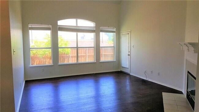 Photo - 1706 Mineral Springs Dr