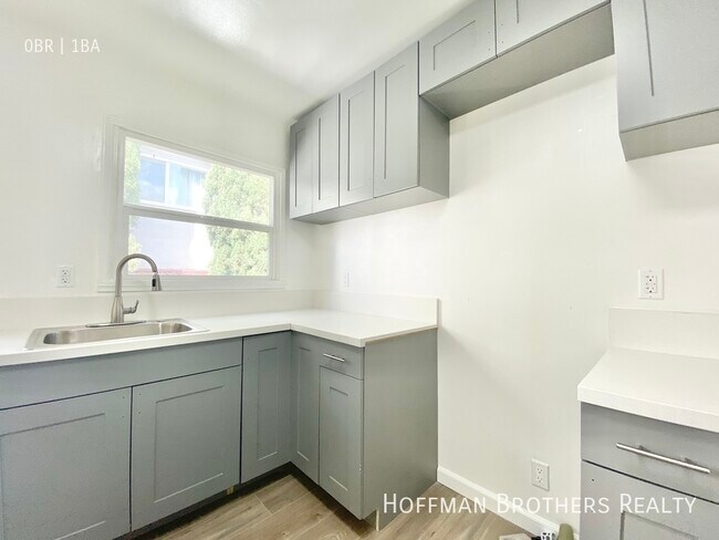 1519 Laurel Ave Unit 12