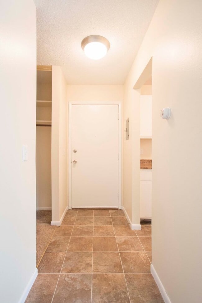 Bay Pointe Apartments