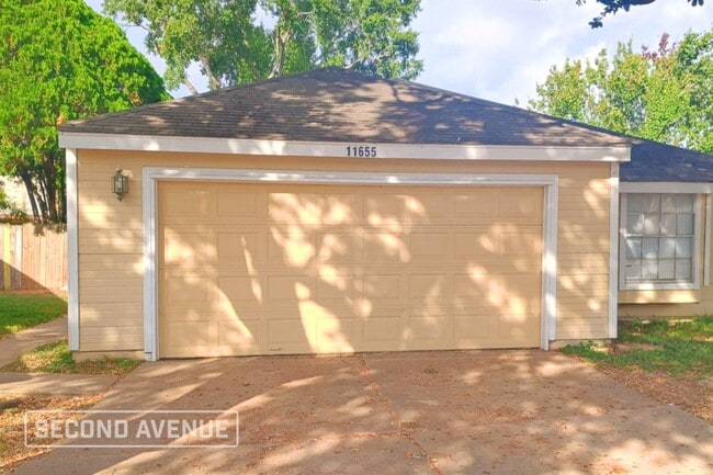 Building Photo - 11655 Twinridge Ln