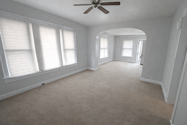 Photo - 1405 N Mount Street