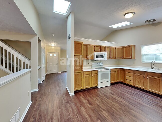 Photo - 277 Terwillegers Run