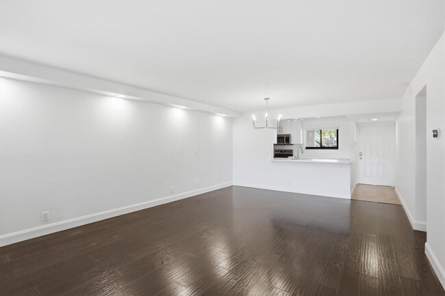 Photo - 110 NW 70th St Unit 103