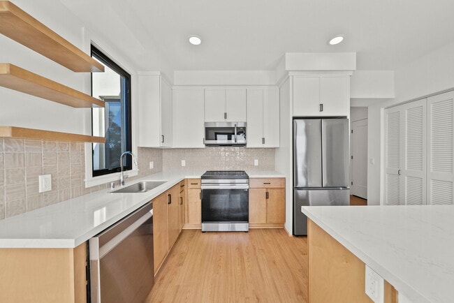 Photo - Alena on Haley