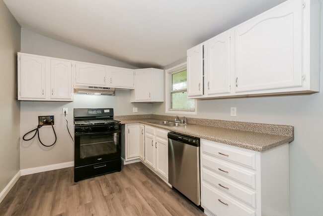 Photo - 414 N Cochise Dr