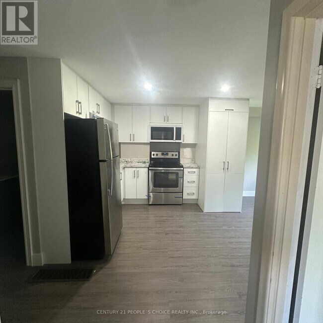 Photo - 199 Avondale Blvd