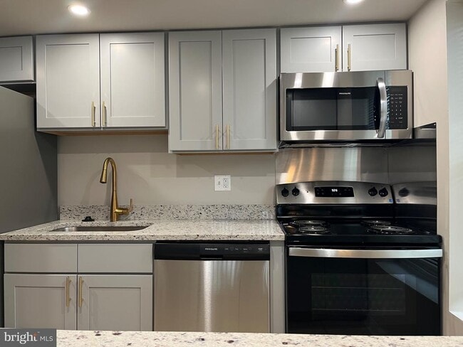 1316 West Chester Pike Unit J9