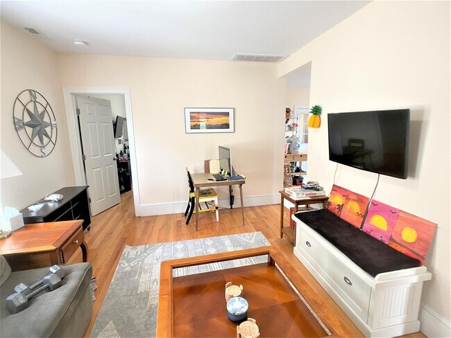 Photo - 24 Willard Ave Unit #2