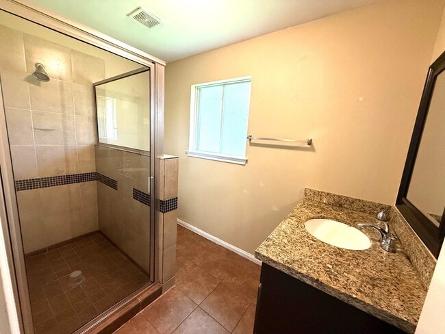 Building Photo - 8814 Stroud Dr Rental