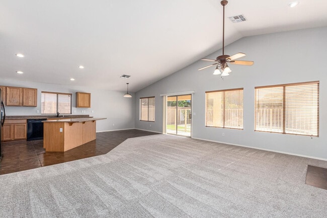 Photo - 10315 E Jan Ave