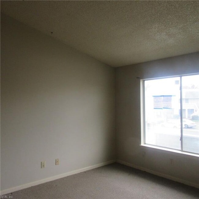 Photo - Oyster Point