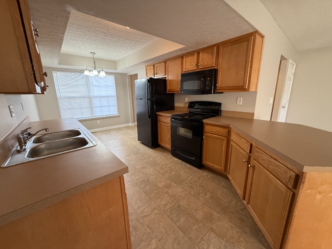 Photo - 12812 Lost Hill Walk