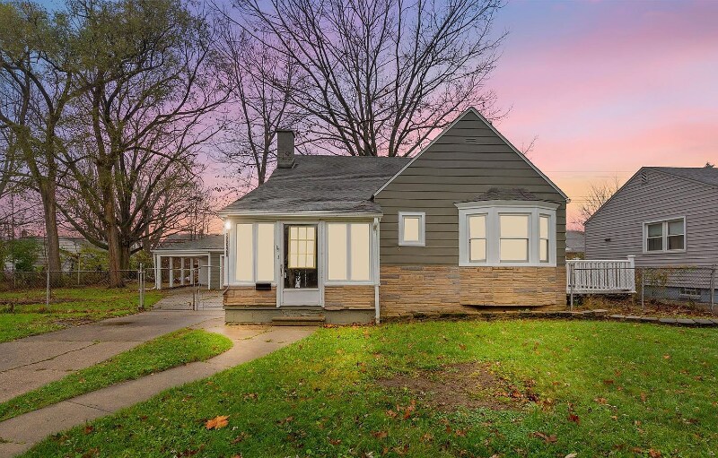 Photo - 20628 Alger St