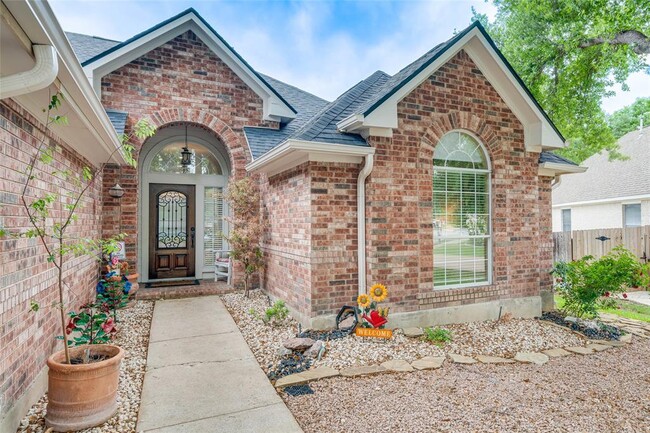 Photo - 1209 Lacey Oak Loop