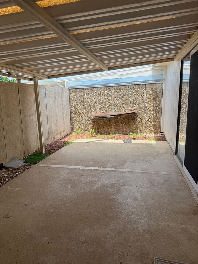 Photo - 2 Bedroom/ 2 Bathroom Townhome