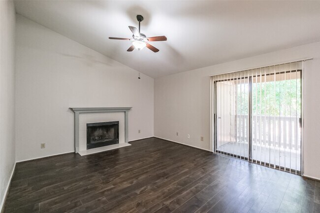 Photo - 14911 Wunderlich Dr Unit 2302