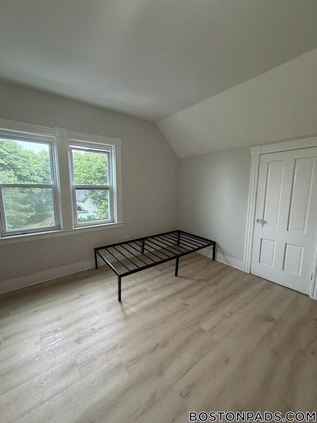 Photo - 41 Richards St Unit 3