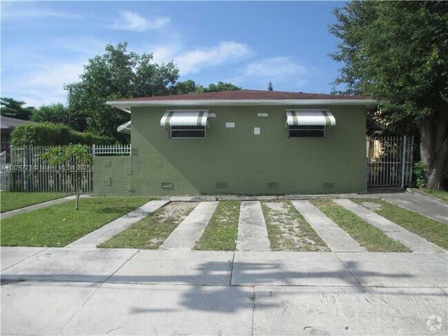 Building Photo - 550 NE 76th St Unit 1 Rental