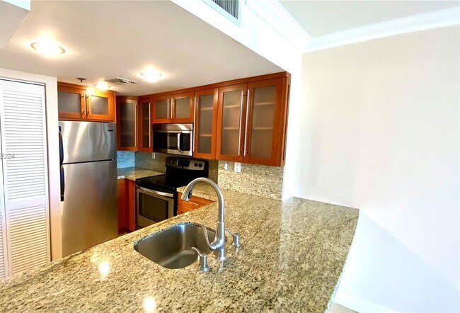 Photo - 540 Brickell Key Dr Condo Unit 1020