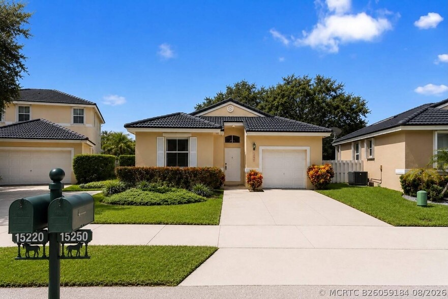 15250 SW 49th Ct