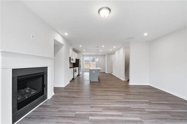 Photo - 809 Cameron Trl Townhome