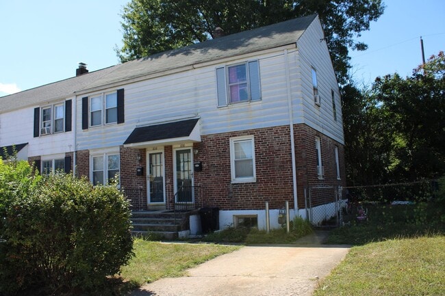 Building Photo - Semi Detached Rental