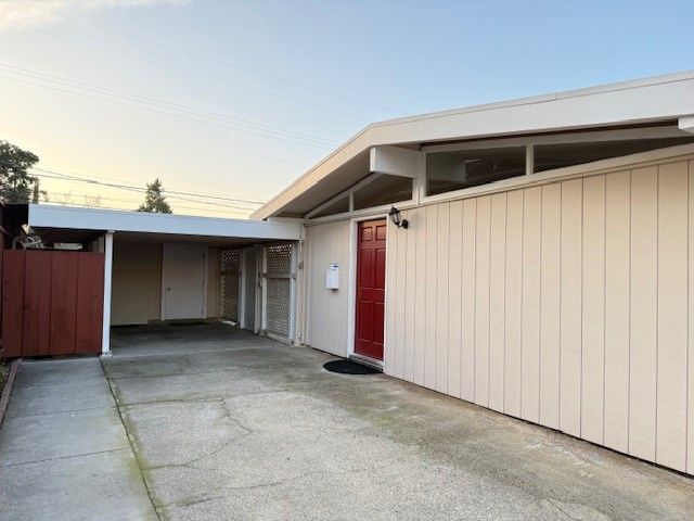 Photo - 10355 Stern Ave