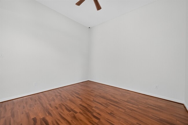 Photo - 9511 Mankay Ln