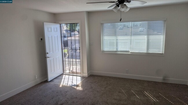 Photo - 2008 Marin St Unit B