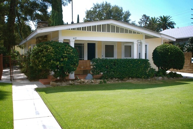 Building Photo - 815 Orange Grove Pl Unit 815