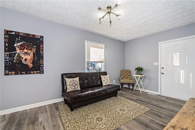 Photo - SOUTH BROAD RIPPLE 2 BEDROOM W/BASEMENT RECENTLY UPDATED