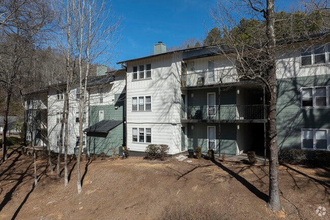 Arcadia Creekside