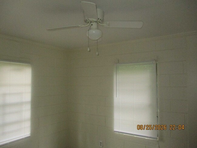 806 Dorsett Ave