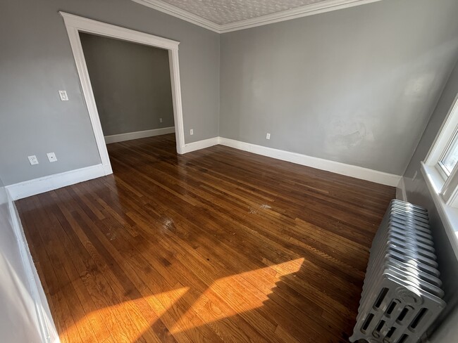 Photo - 129 Stanwood St