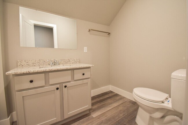 Photo - 756 S Locust Ave Unit #2