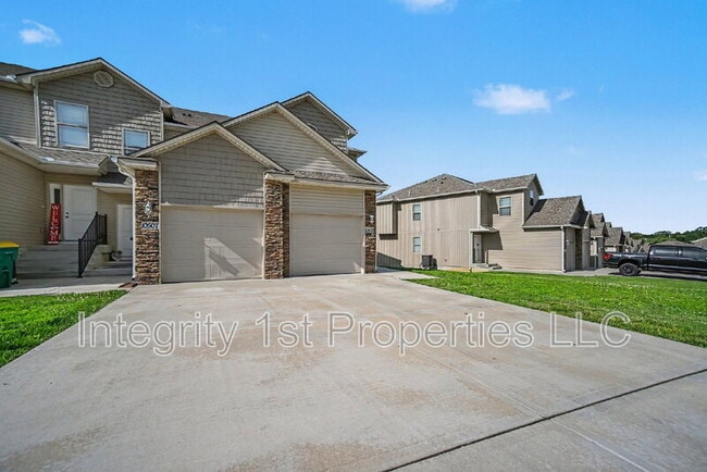 Photo - 10510 Clubhouse Dr