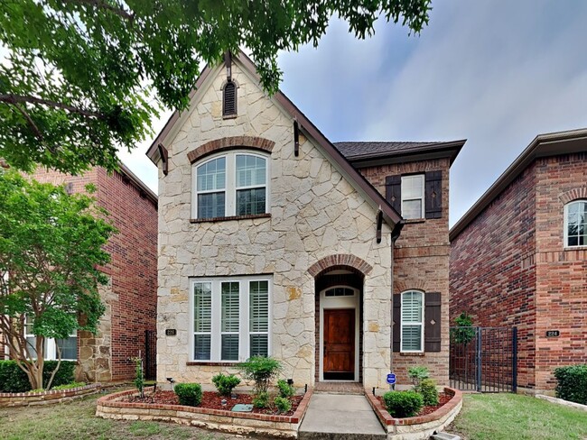 GORGEOUSE HOME IN A GATED COMMUNITY! - GORGEOUSE HOME IN A GATED COMMUNITY!