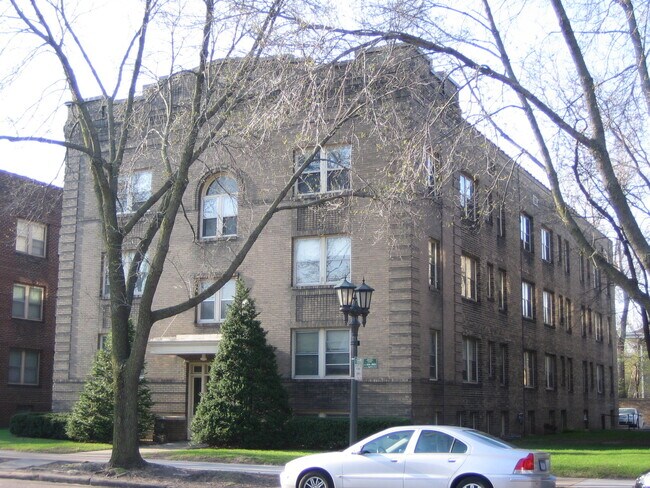 Photo - 894 Grand Ave Unidad 201