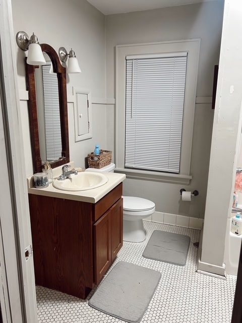 Photo - 1844 Woodland Ave