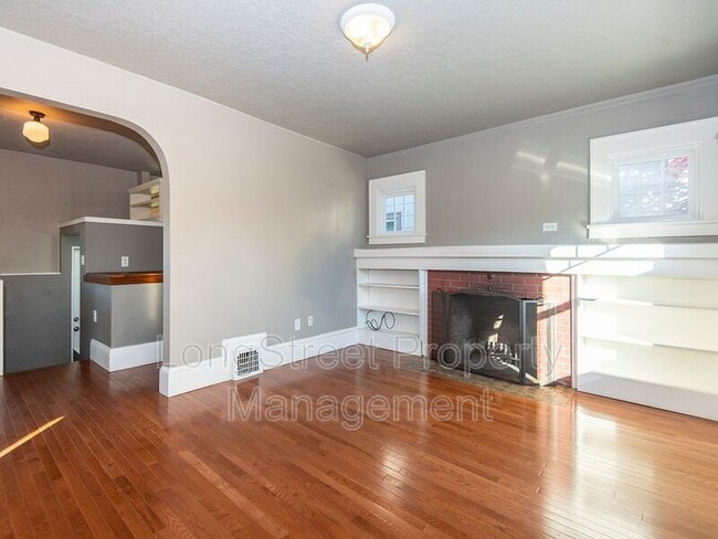 Photo - 1343 NE 60th Ave