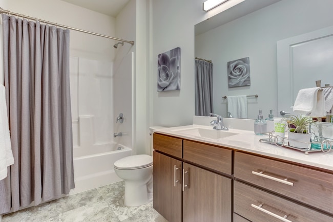 Sunnen Station Apartments apartments — community photo