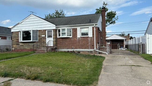 Building Photo - 74 Bette Rd Rental