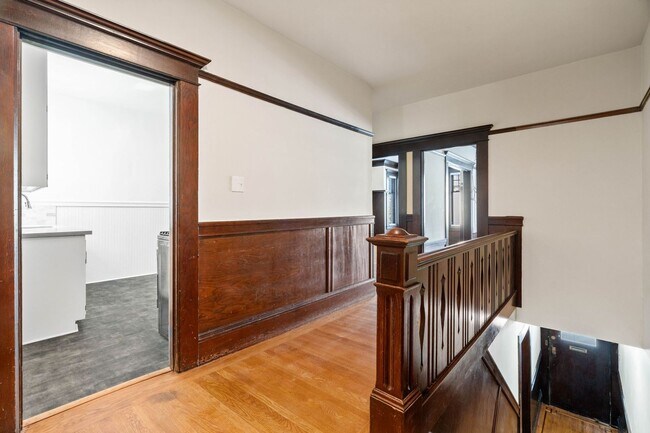 Photo - Sophisticated Lake Street Unit 166
