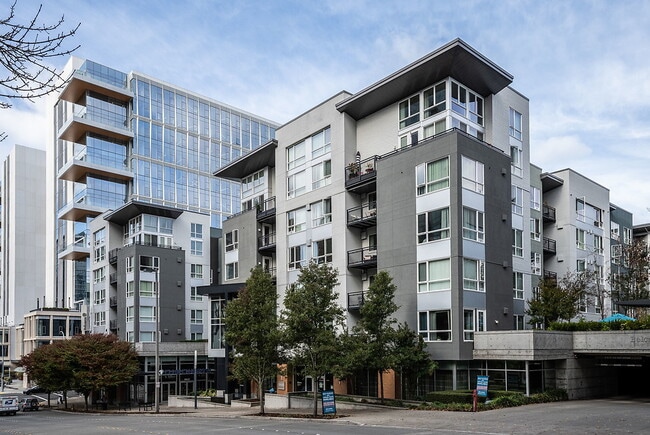 Building Photo - Belcarra Rental