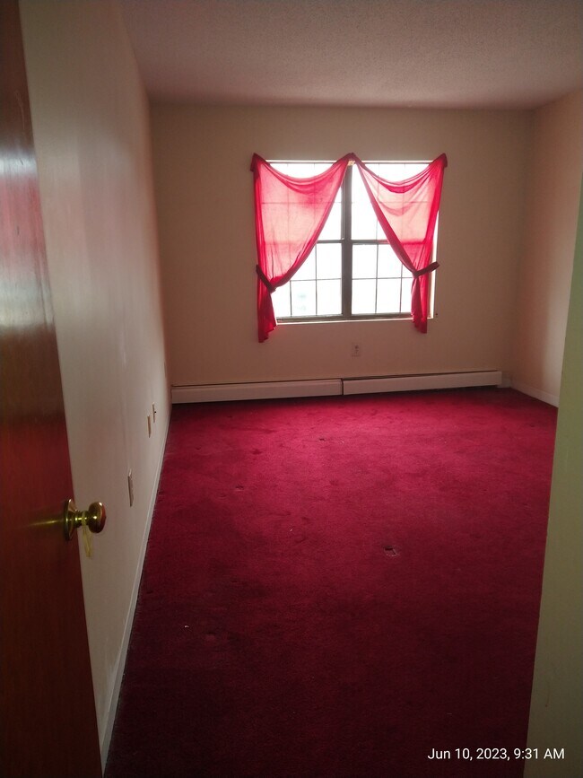 Photo - 22 Kenmar Dr Unidad 123